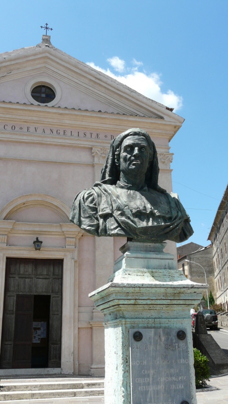 Büste des Paolo di Castro vor der Markuskirche